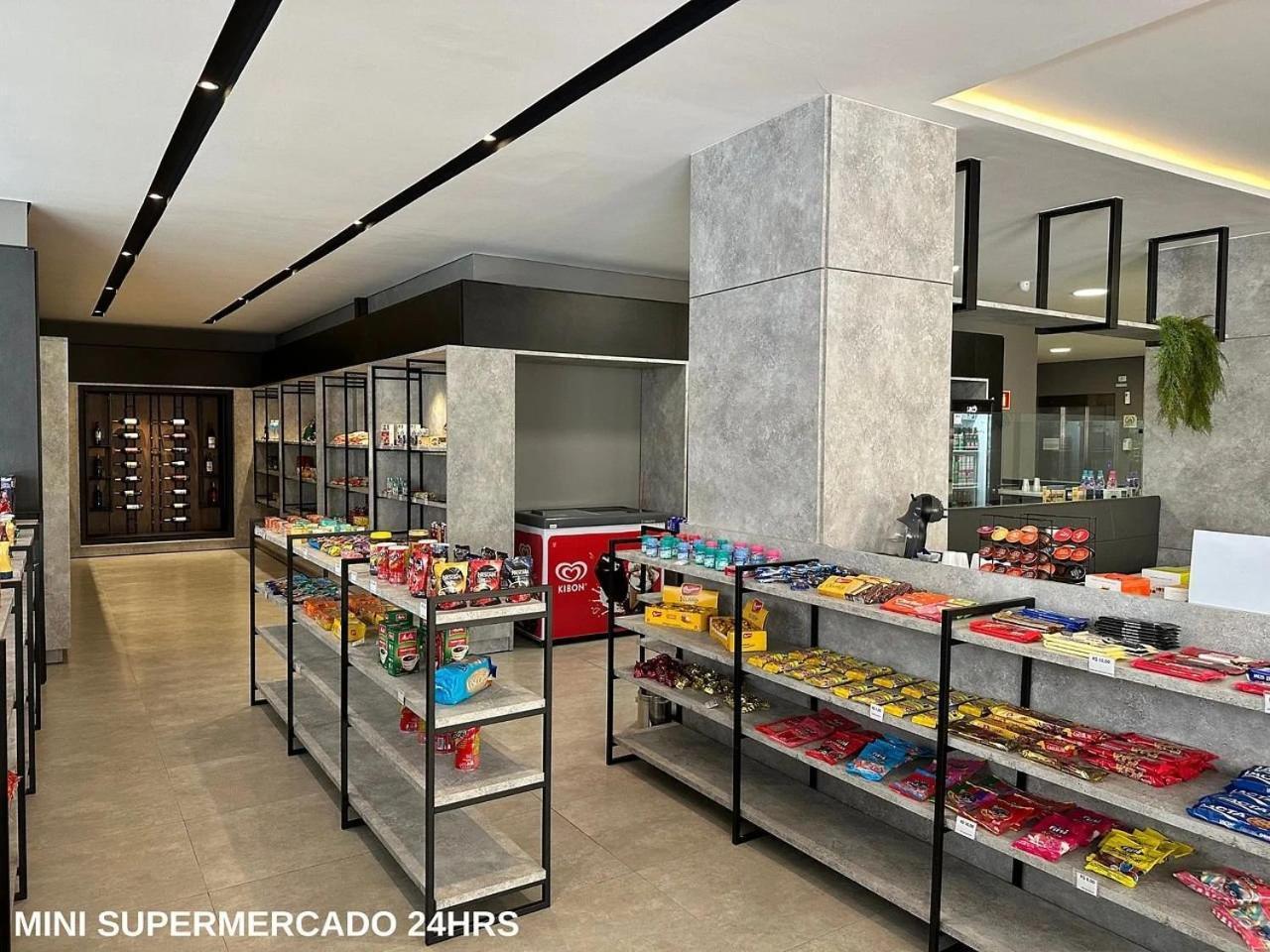 Apartdamani - Aptos Por Temporada No Centro Foz do Iguaçu Eksteriør bilde